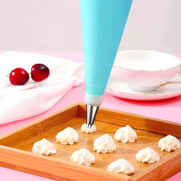 15 Pcs Cake Decorating Set Frosting Icing Piping Bag